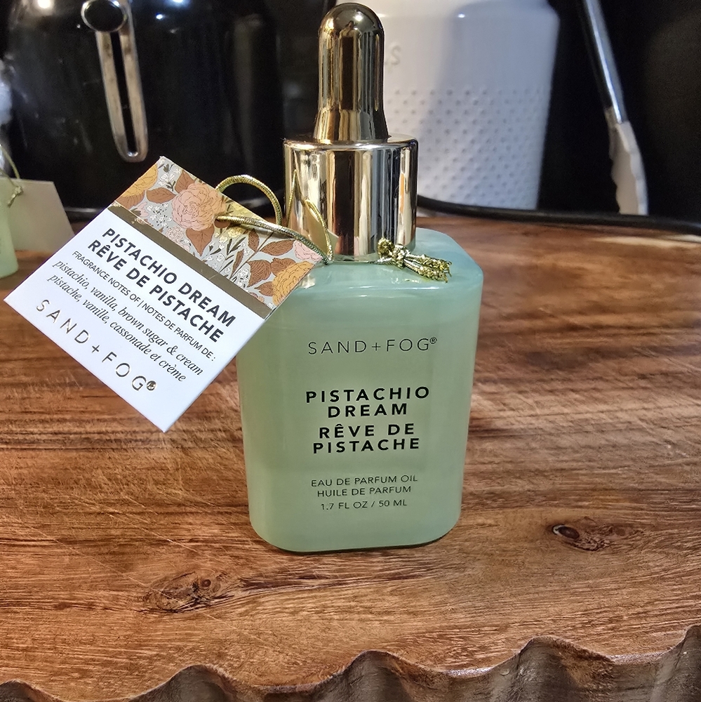 Sand + Fog - Perfume Oil Dropper - Pistachio Dream